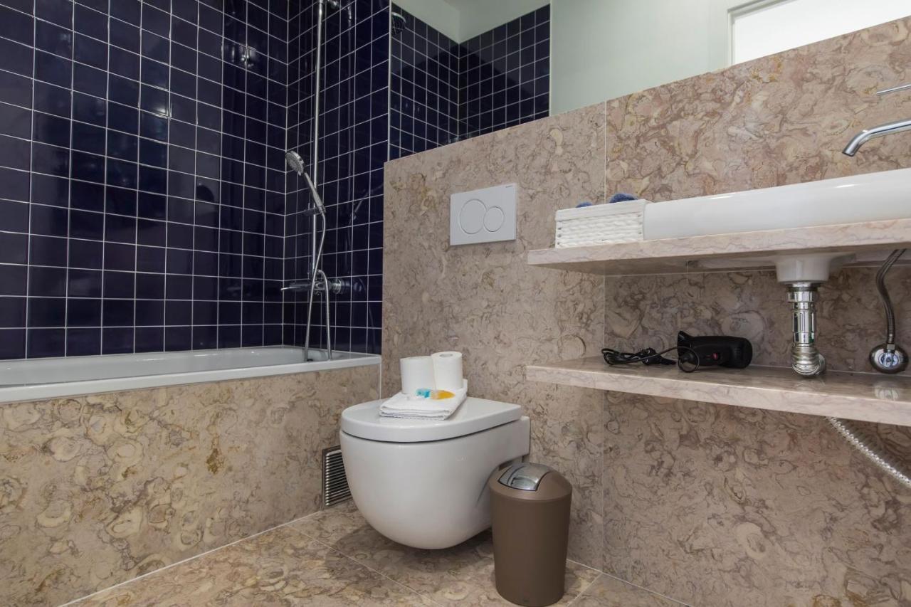 Apartment Lovelystay - Lusitano's Heart 2bdr In Alfama *