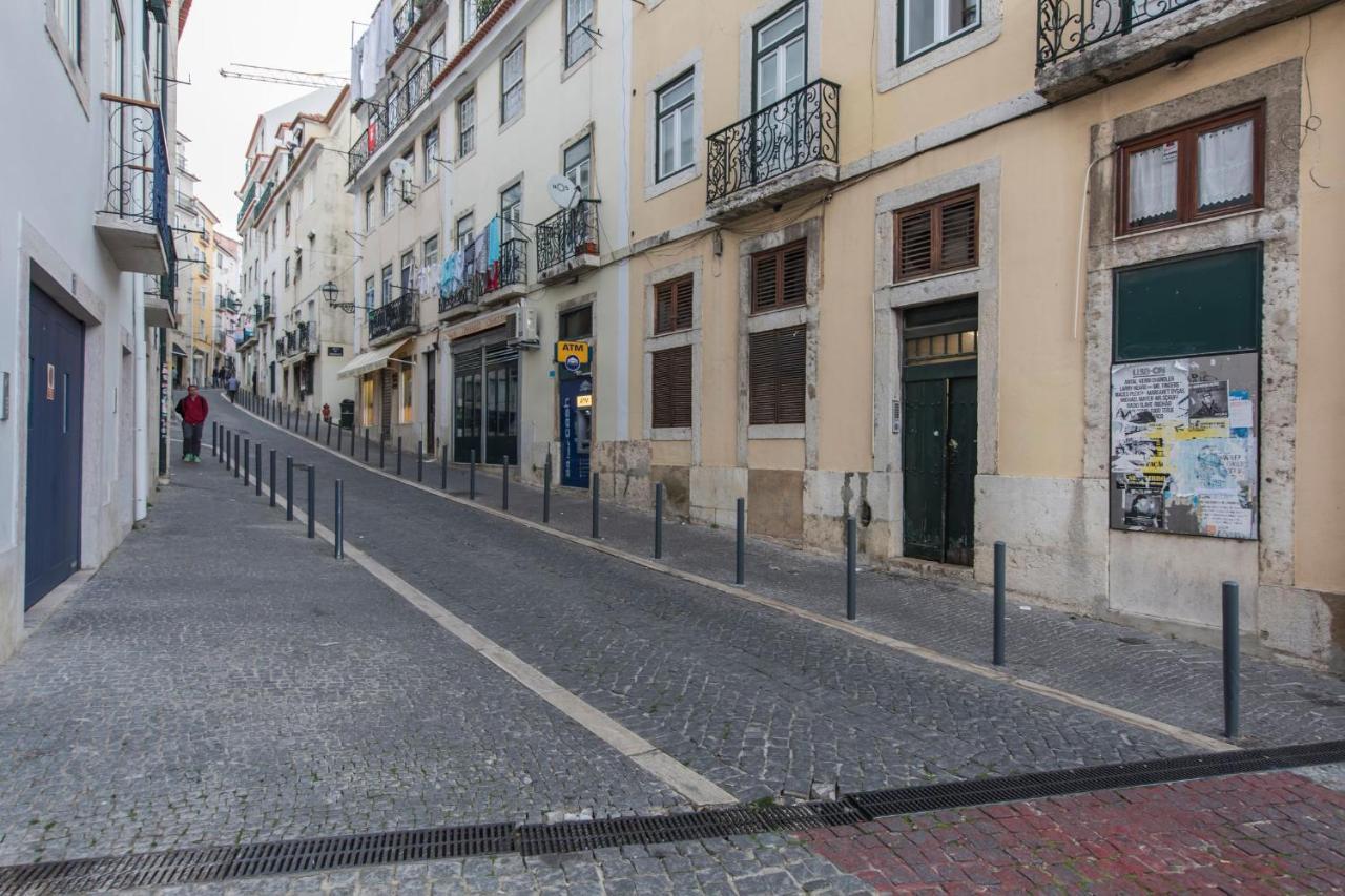 Lovelystay - Lusitano's Heart 2bdr In Alfama Apartment *