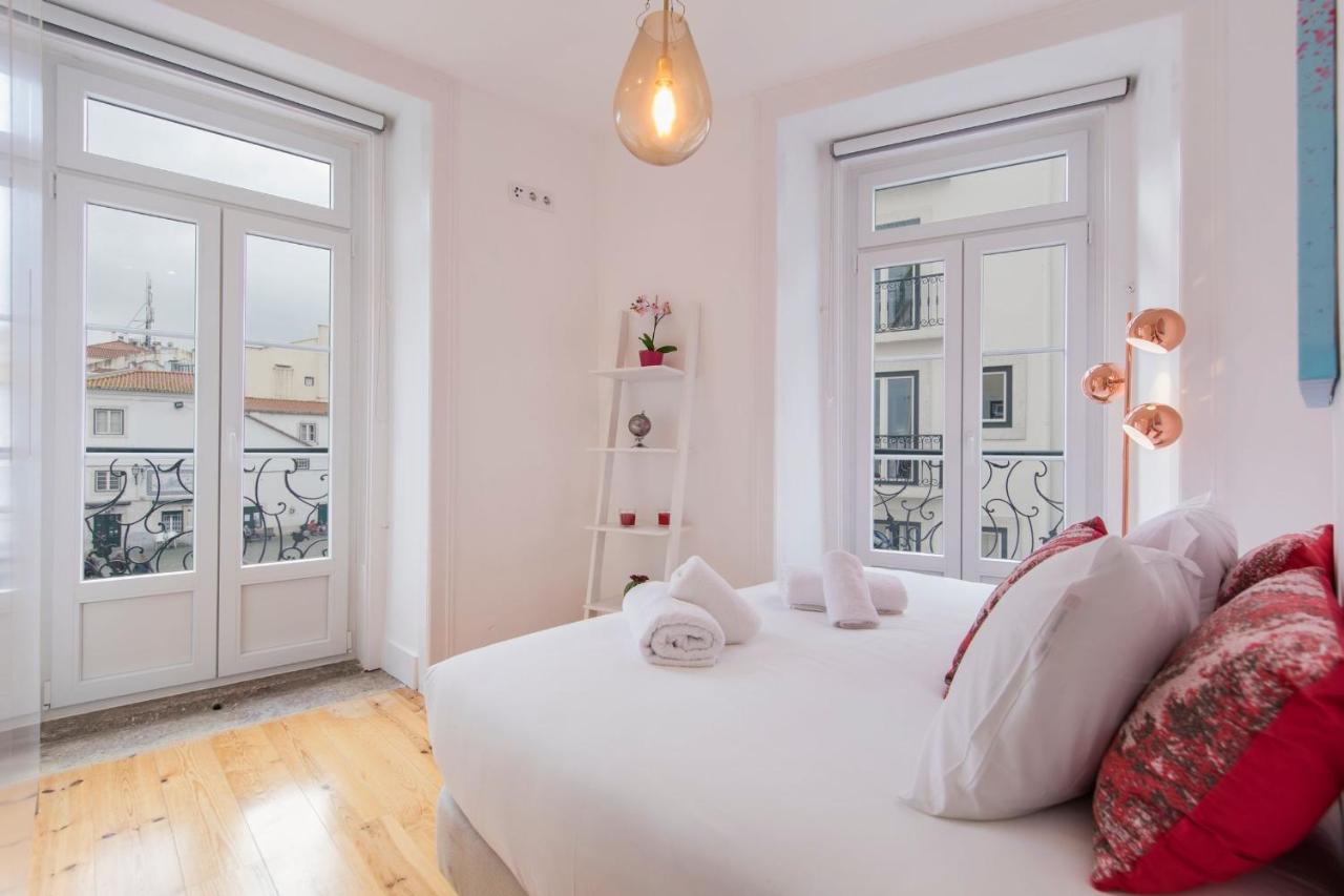 Lovelystay - Lusitano's Heart 2bdr In Alfama Apartment *