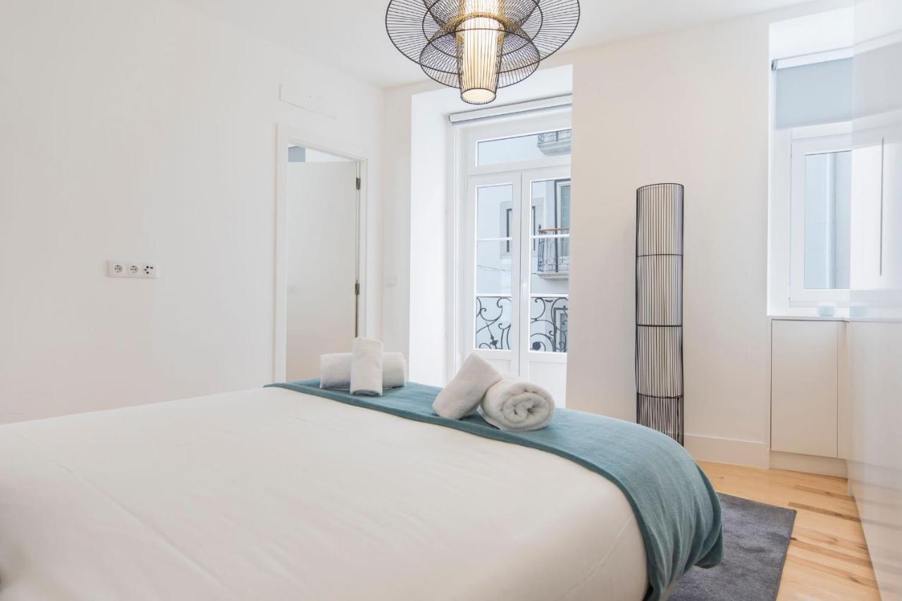 Lovelystay - Lusitano's Heart 2bdr In Alfama Apartment